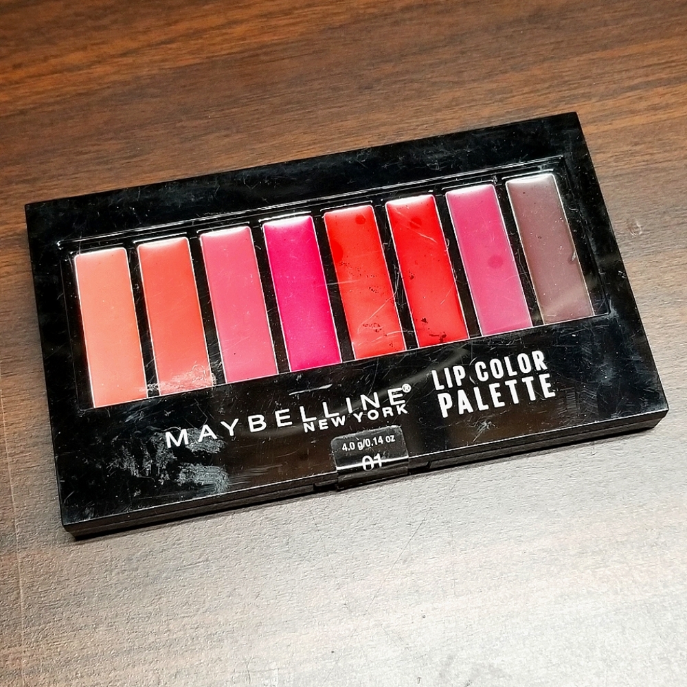 Maybelline New York lip color palette